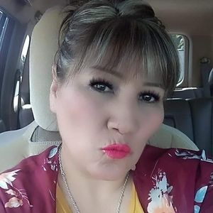 Meet your Posher, Veronica